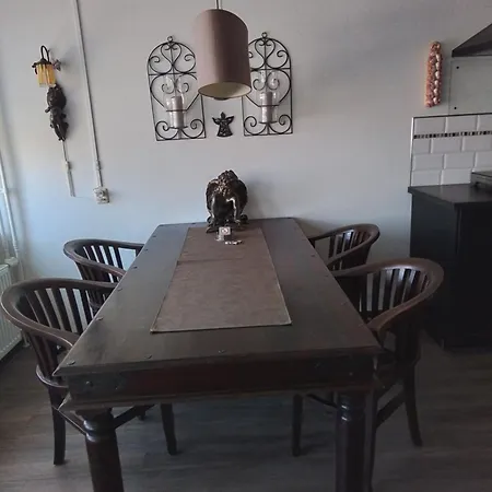 D'n Engel Nocleg ze śniadaniem 4*